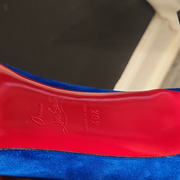 ROYAL BLUE CHRISTIAN LOUBOUTIN PUMPS - Picture 3 of 5